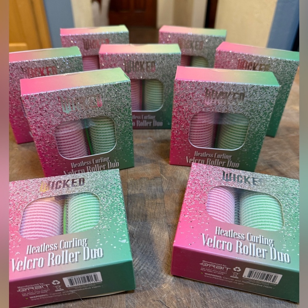 Wicked Heatless Hair Curling Velcro Roller Duo 9 Boxes Pink and Green NEW
